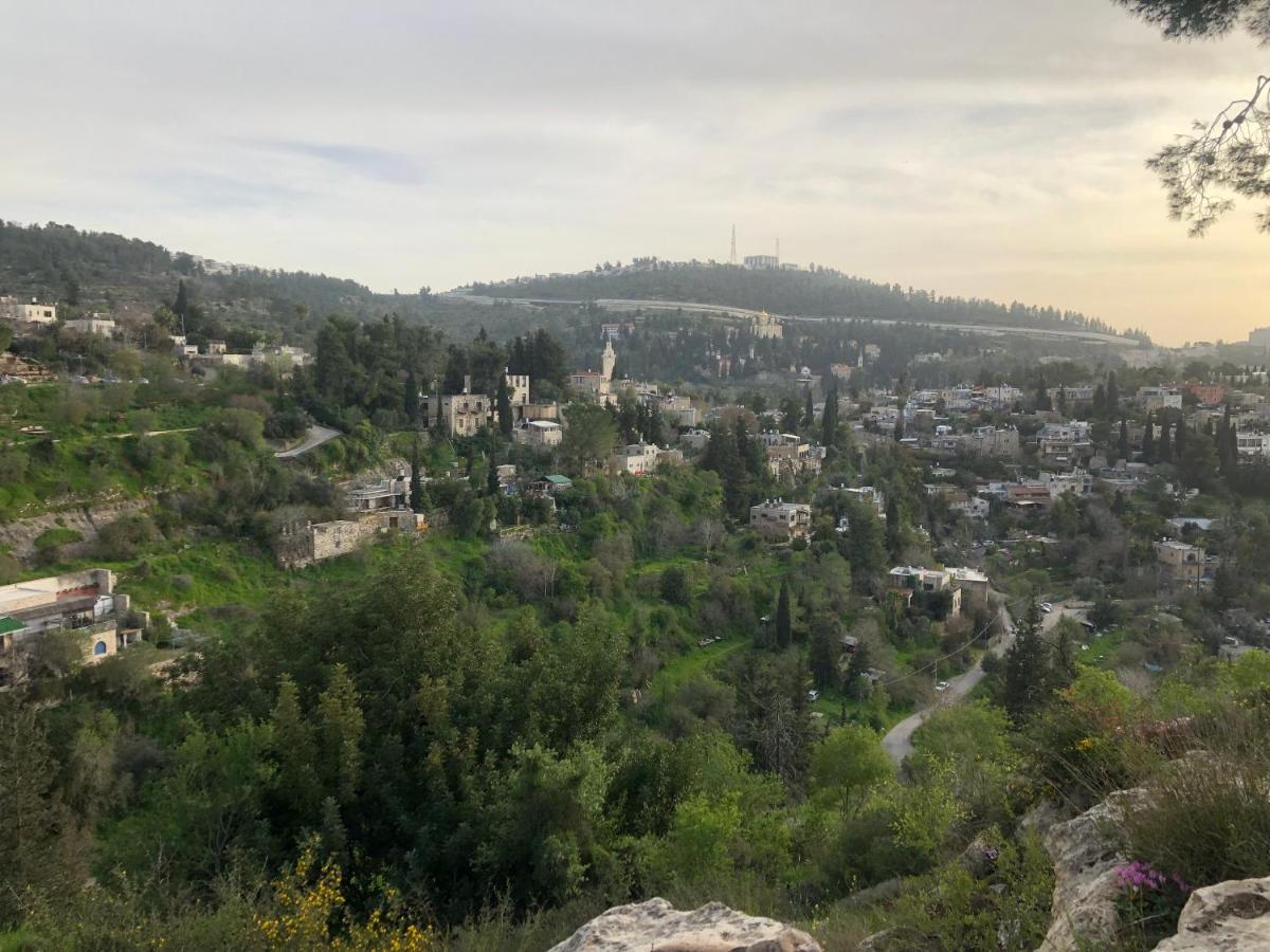 Sweet 'En Kerem View Bed & Breakfast Jerusalem Eksteriør bilde