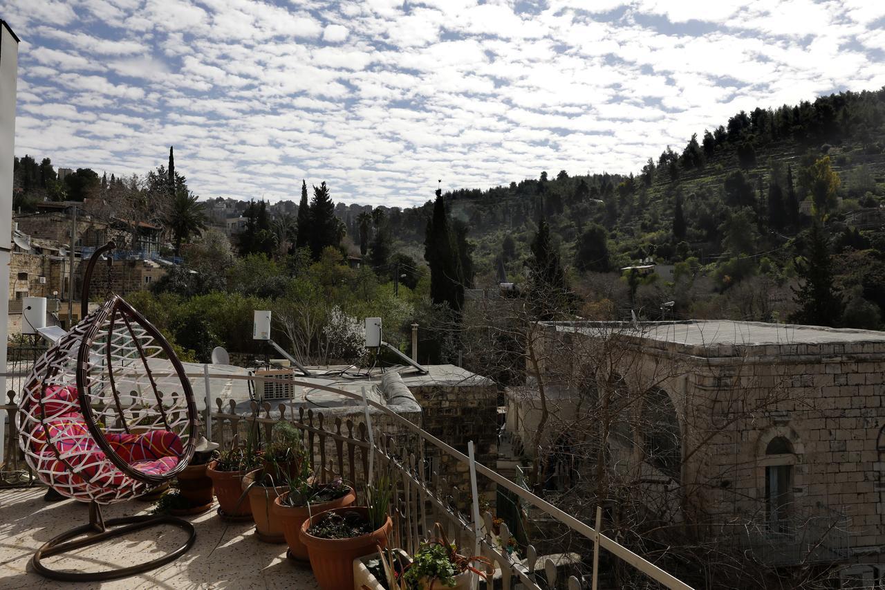 Sweet 'En Kerem View Bed & Breakfast Jerusalem Eksteriør bilde