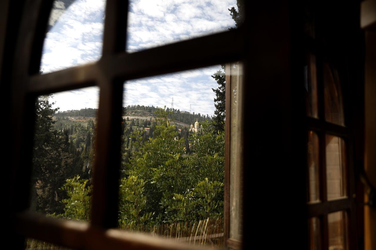 Sweet 'En Kerem View Bed & Breakfast Jerusalem Eksteriør bilde