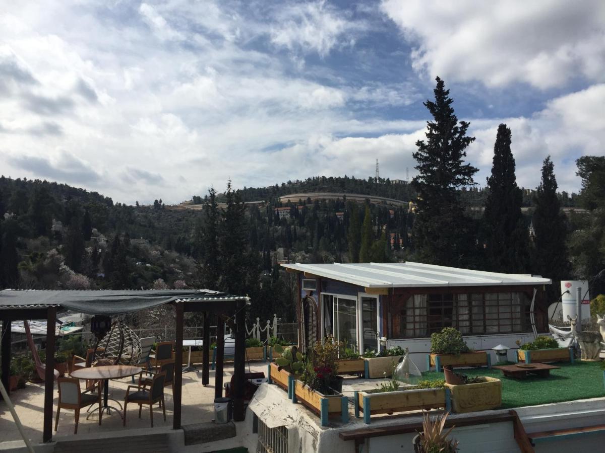 Sweet 'En Kerem View Bed & Breakfast Jerusalem Eksteriør bilde