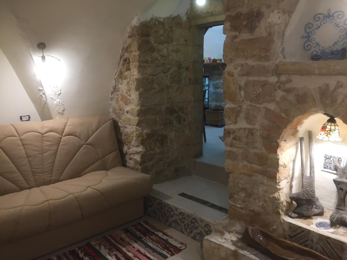 Sweet 'En Kerem View Bed & Breakfast Jerusalem Eksteriør bilde